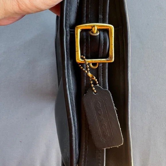 Vintage COACH 9168 Black Leather Crossbody Bag Made in USA 1990 Classic - Picture 7 of 16